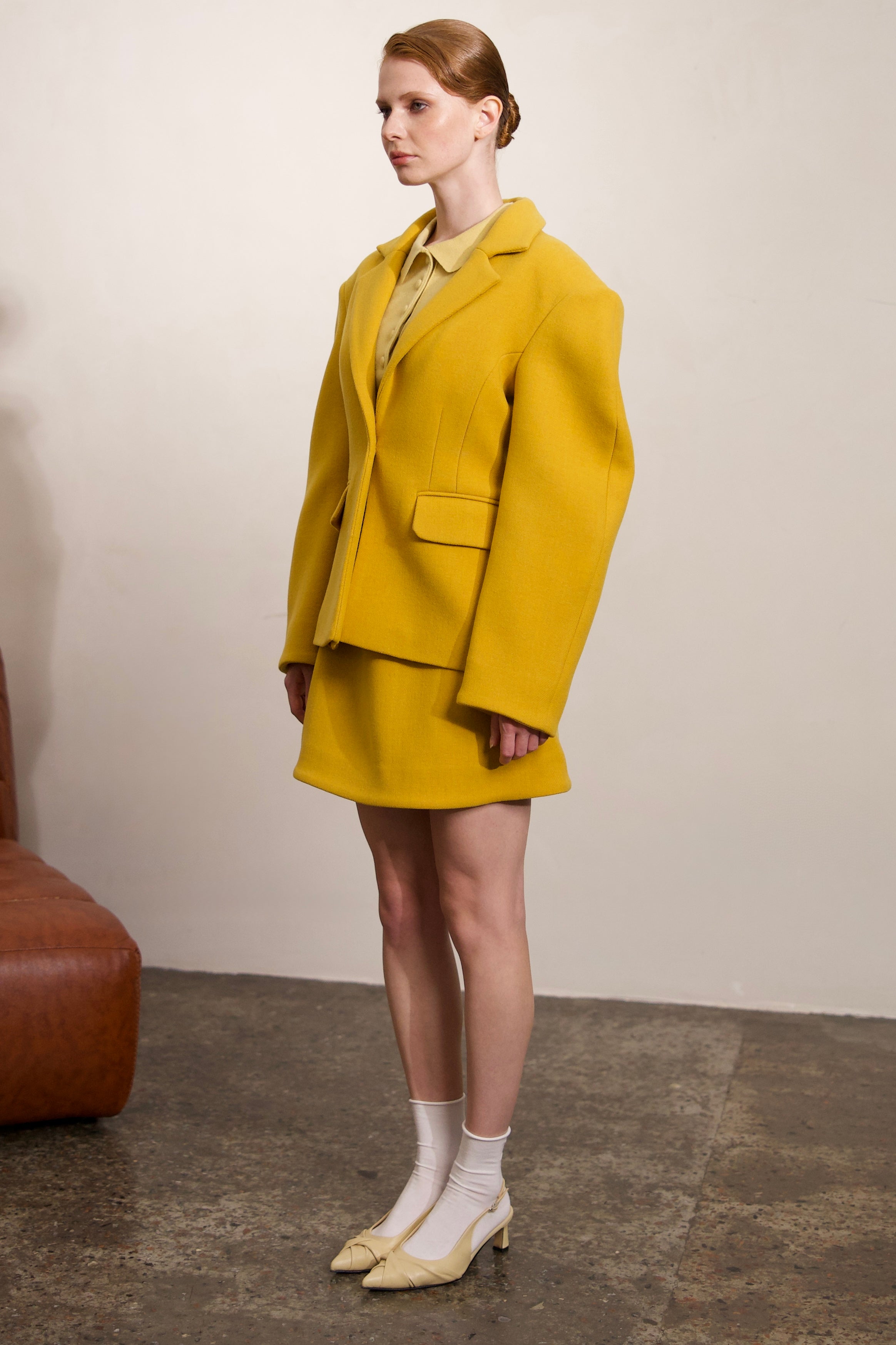 STRUCTURED WOOL COAT BLAZER WITH STATEMENT SLEEVES