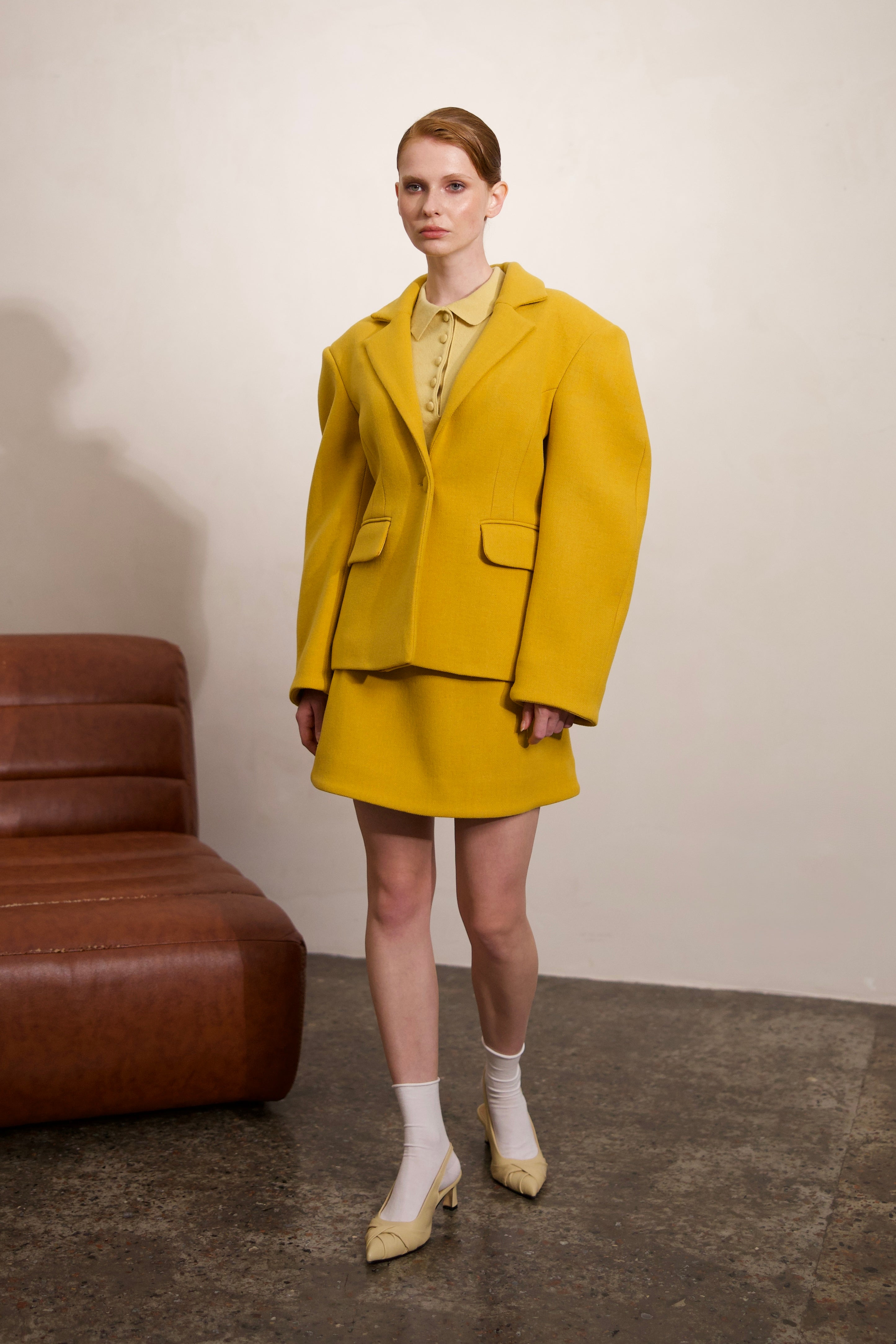 STRUCTURED WOOL COAT BLAZER WITH STATEMENT SLEEVES