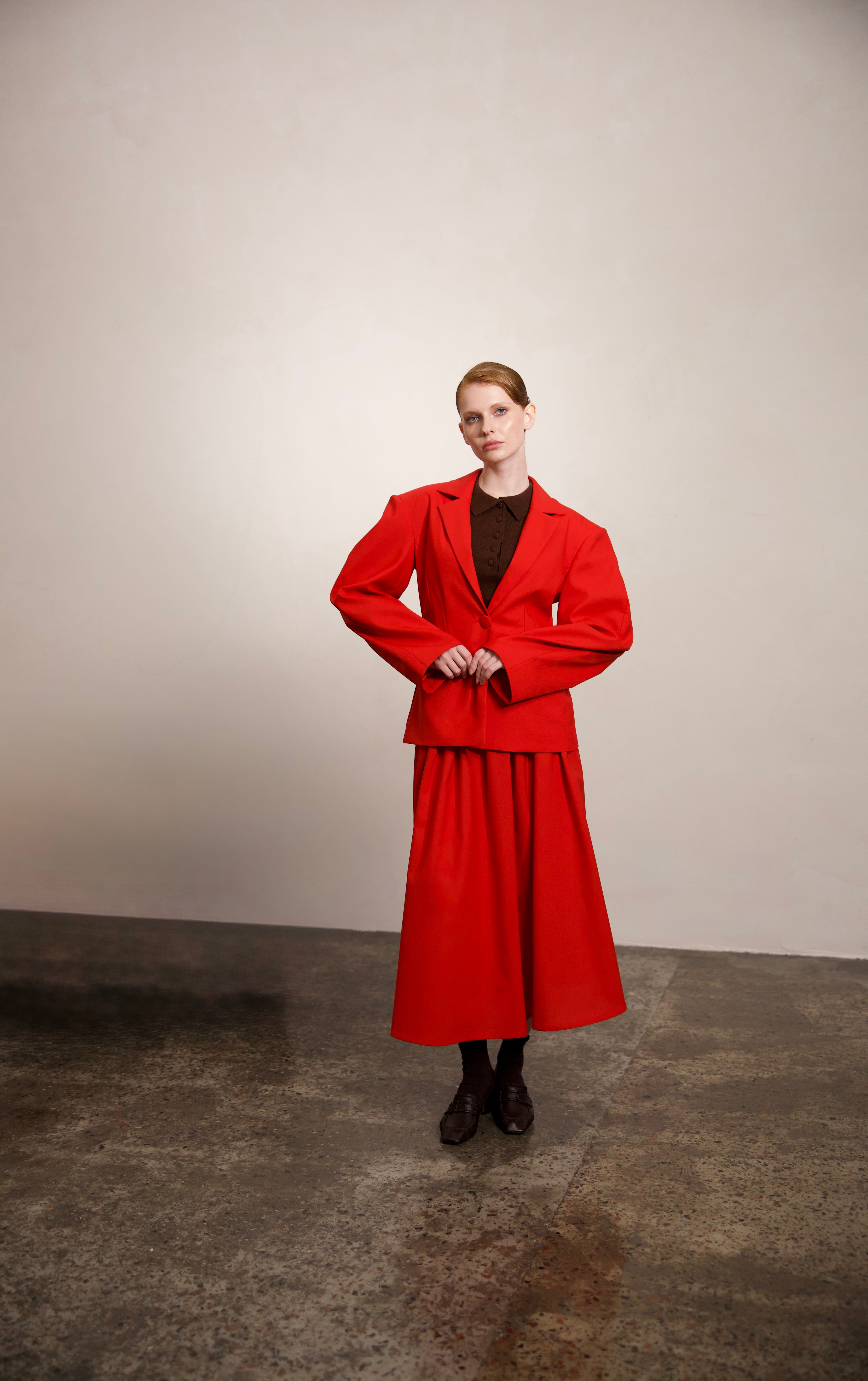 RED PURE WOOL PLEATED SKIRT