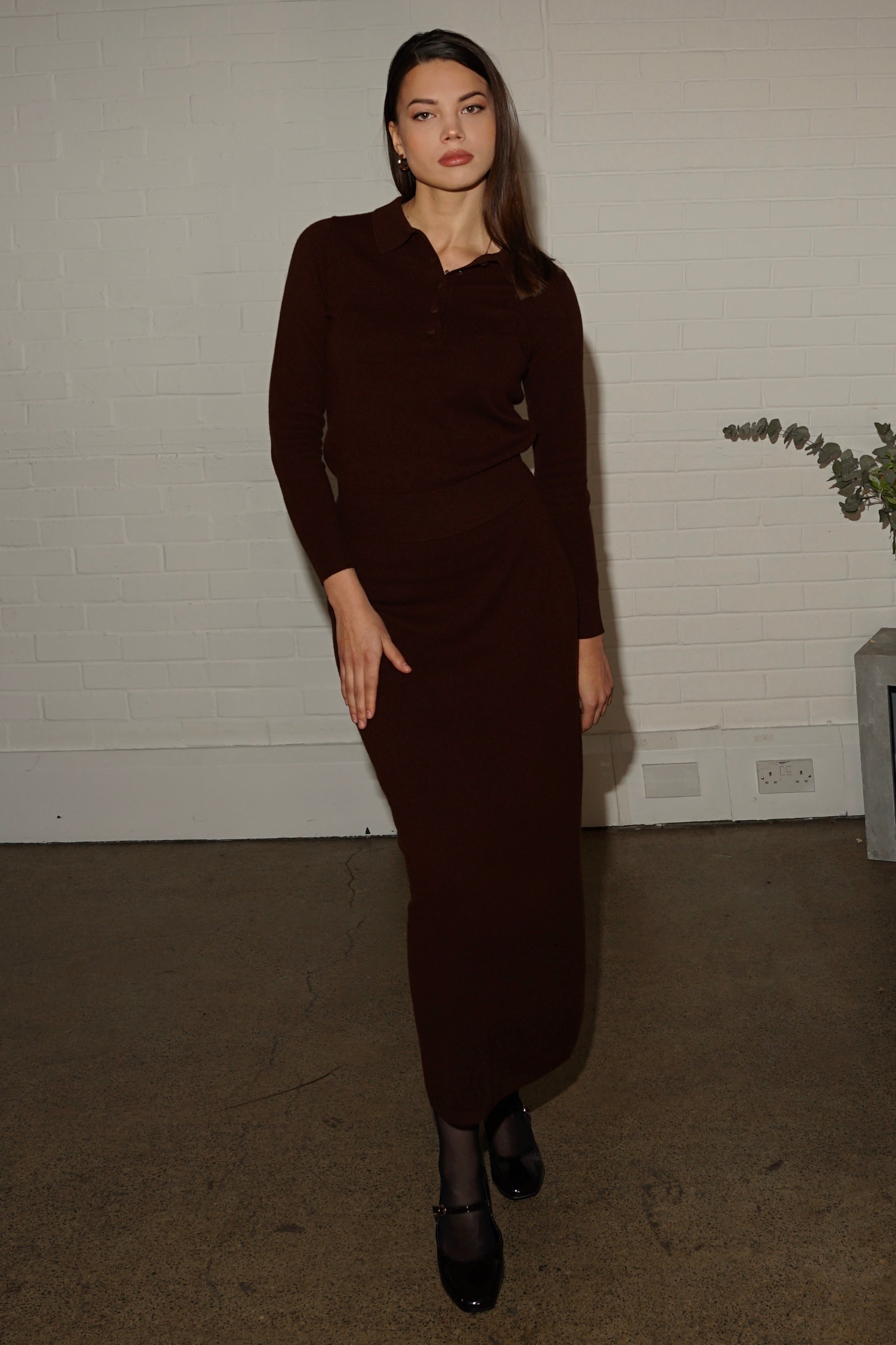 PURE MERINO WOOL SKIRT
 - Deep Brown